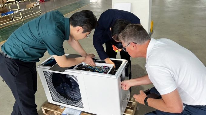 Troubleshooting & Maintenance Training Troubleshooting & Maintenance Training